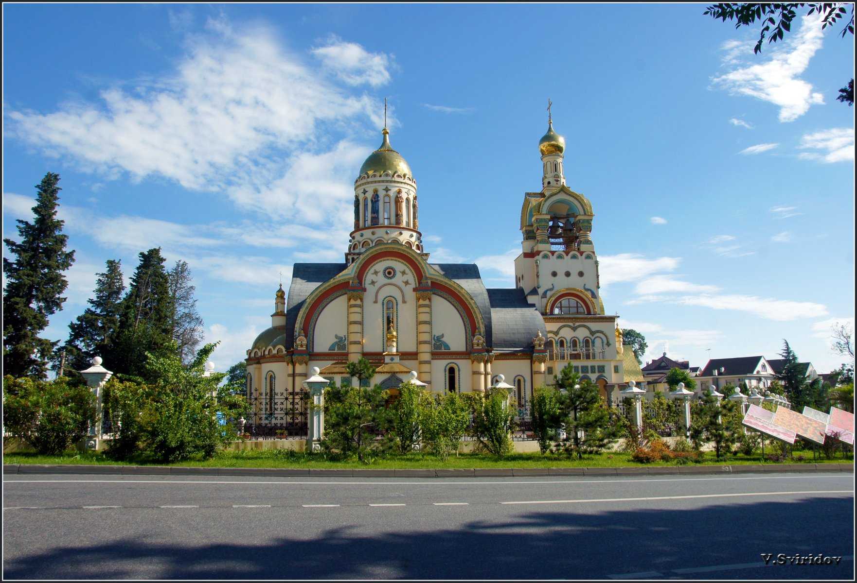 Кафедральный собор святого равноапостольного великого князя Владимира фото 1