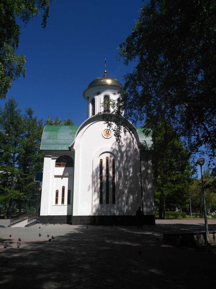 Храм во имя святого благоверного князя Димитрия Донского фото 1