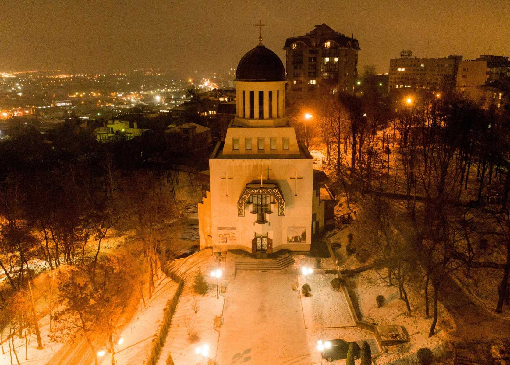 Свято-Миколаївський храм на Татарці фото 1