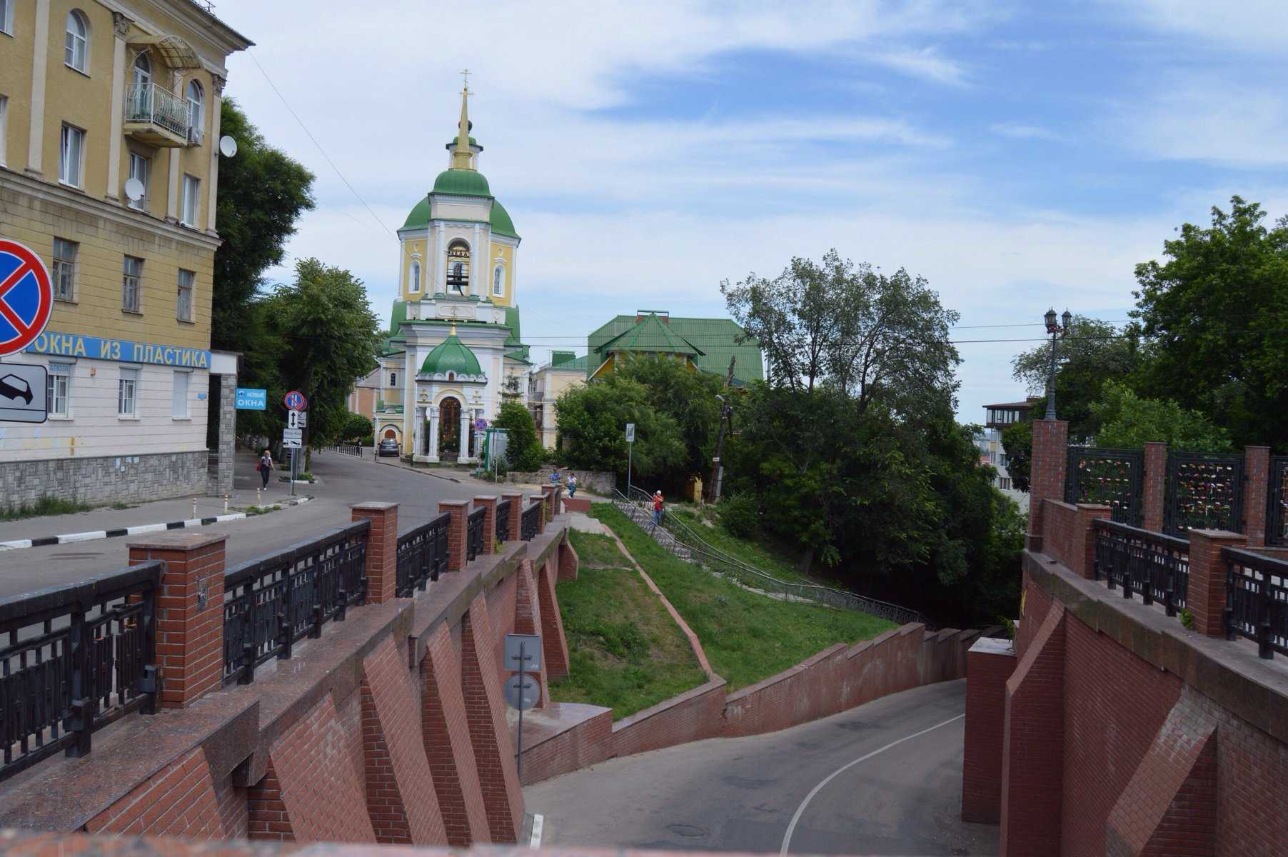 Воскресенский храм фото 1