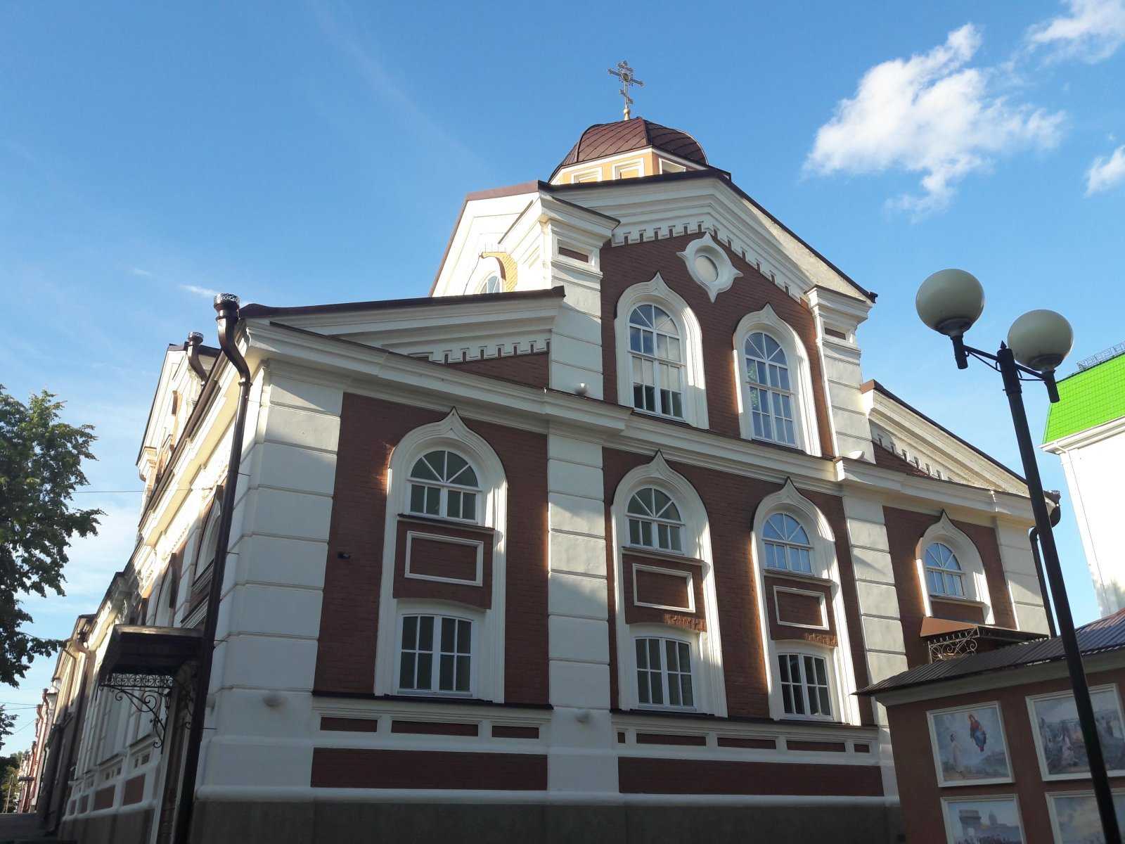 Церковь Сергия Радонежского при Ложкинской богадельне фото 1