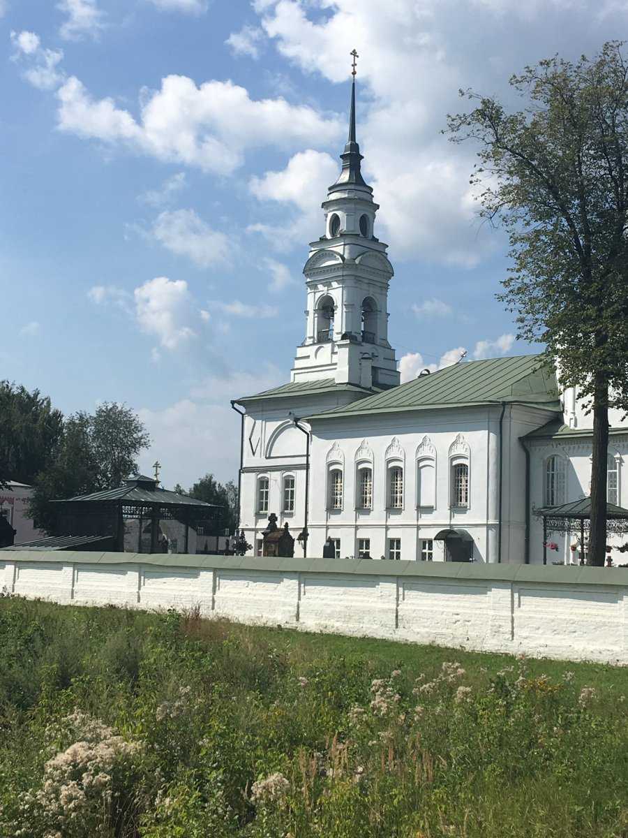 Церковь на запрудне в костроме