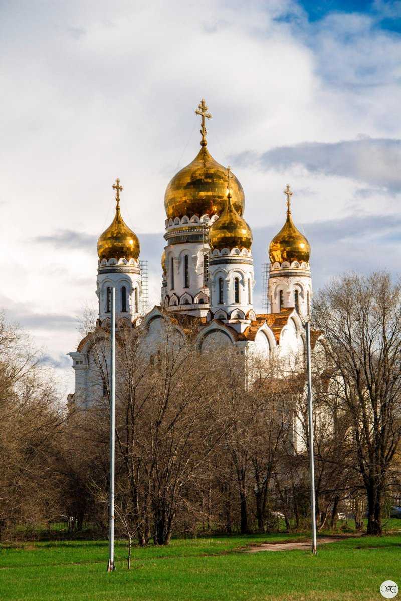 Преображенский кафедральный собор г. Тольятти» по адресу Революционная, 19  в Самарская область: расписание богослужений в 2024 году, официальный сайт