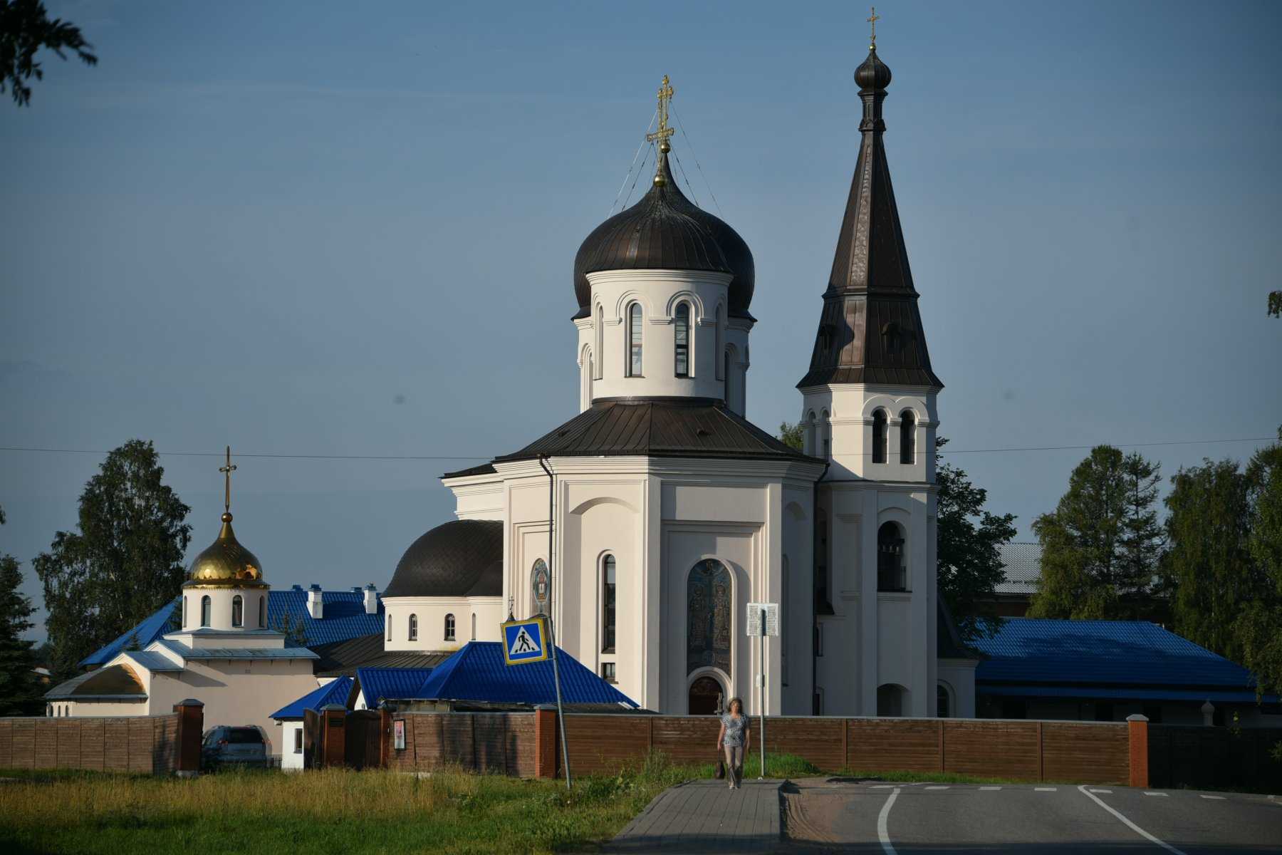 Поселок ленинское константино еленинского монастыря. Константино Еленинский монастырь Ленинградская область. Константино- Еленинский монастырь в Ленинском. Константино-Еленинский монастырь пос Ленинское Ленинградской обл.