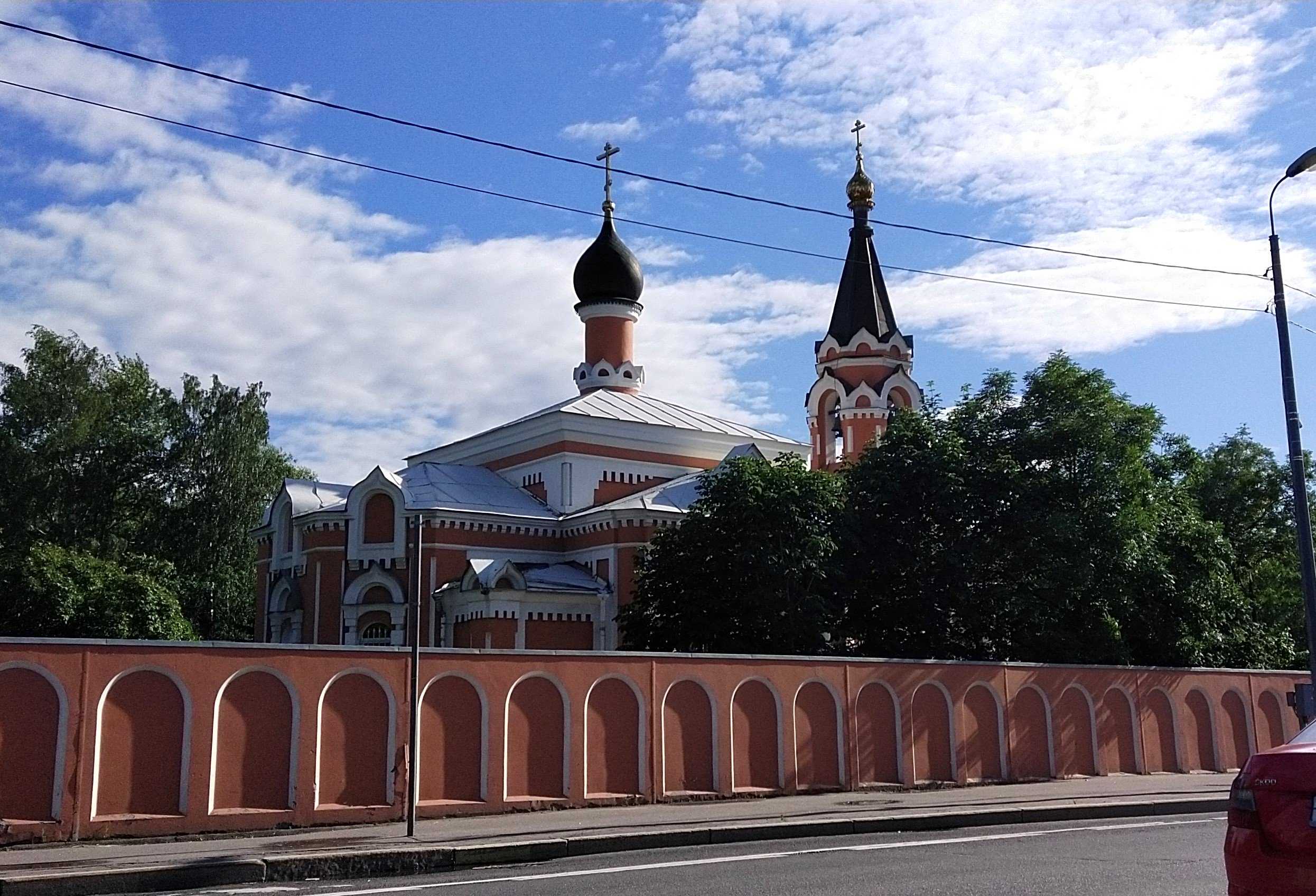 Храм проспект. Церковь Покрова пр.Александровской. Храм на проспекте Косыгина. Проспект Александровской фермы 66. Ферма Церковь.