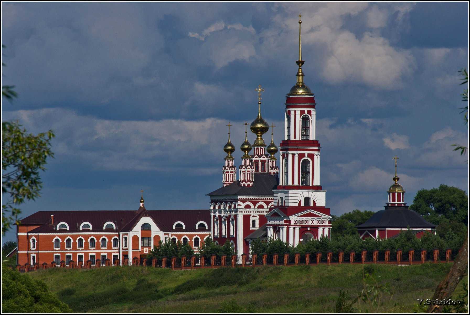 Летово храм архангела михаила. Храм Архангела Михаила (Суздаль). Суздаль Михайловская Слобода. Район Михали в Суздале. Церковь Архангела Михаила в Михалях Суздаль.