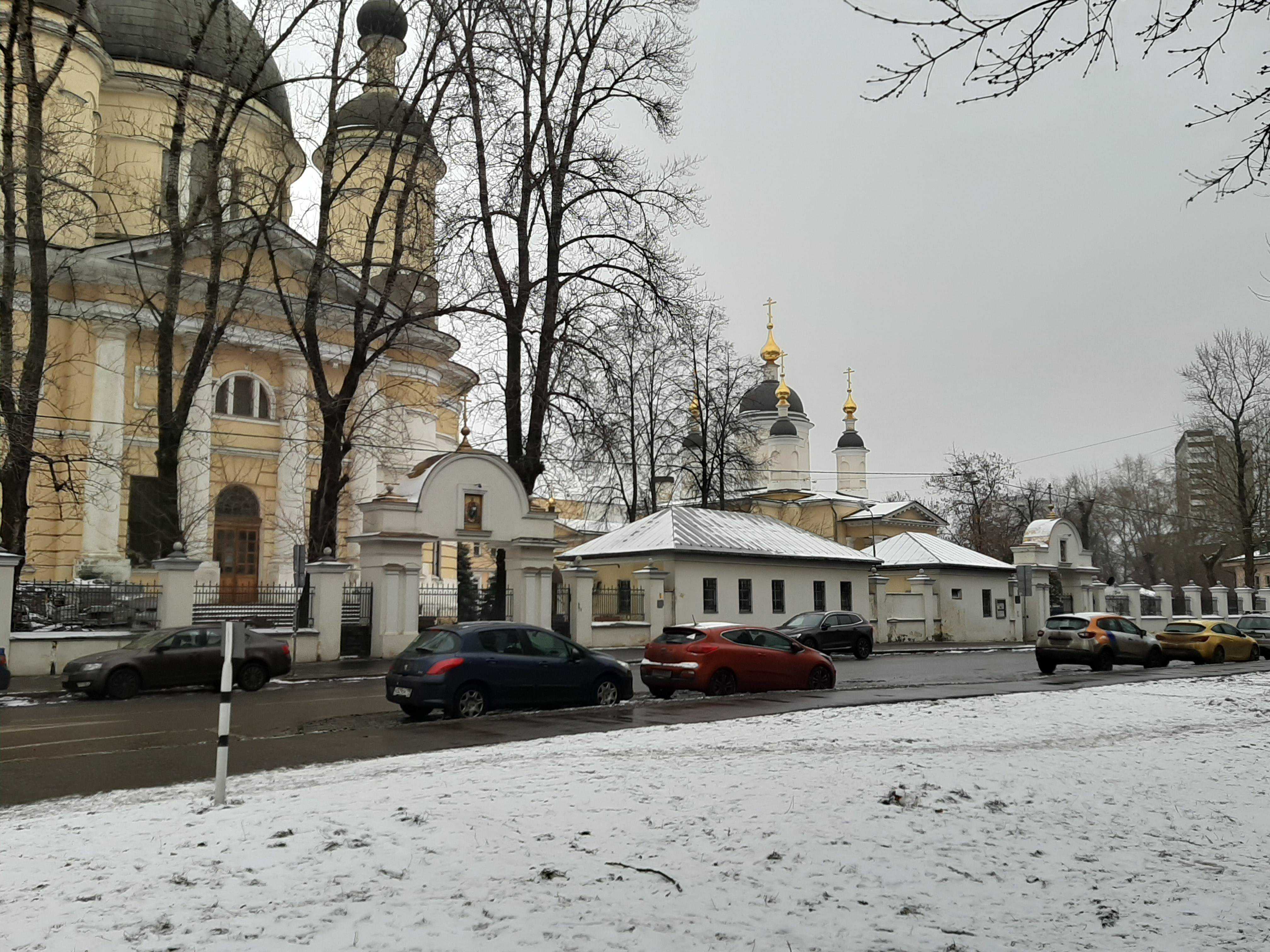 Храм введения пресвятой у салтыкова моста