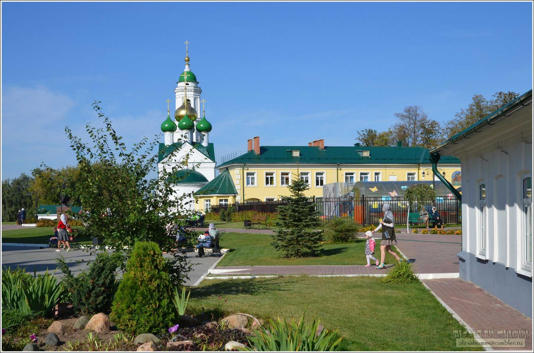 Сайты города бор нижегородской области. Сергиевская Слобода Бор храм. Сергиевская Церковь Бор Нижегородская область. Храм Сергия Радонежского г Бор. Церковь Сергия Радонежского на Бору Нижегородской области.